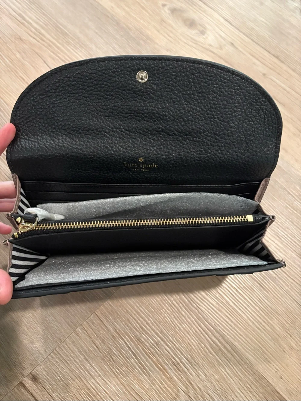 Kate Spade Two-Tone Pebbled Leather Wallet - Black & Taupe